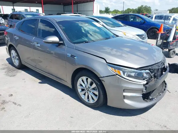 5XXGT4L32JG266994 2018 KIA OPTIMA - Image 1