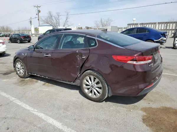 5XXGT4L32JG271936 2018 KIA OPTIMA - Image 2