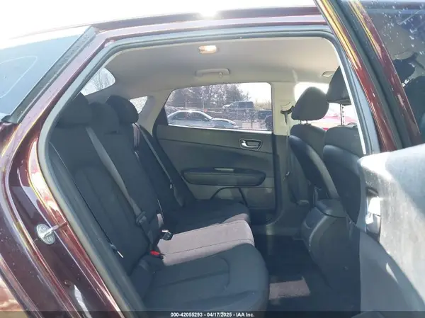 5XXGT4L32JG274593 2018 KIA OPTIMA - Image 8