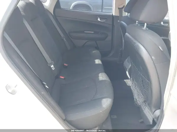 5XXGT4L32KG275325 2019 KIA OPTIMA - Image 8