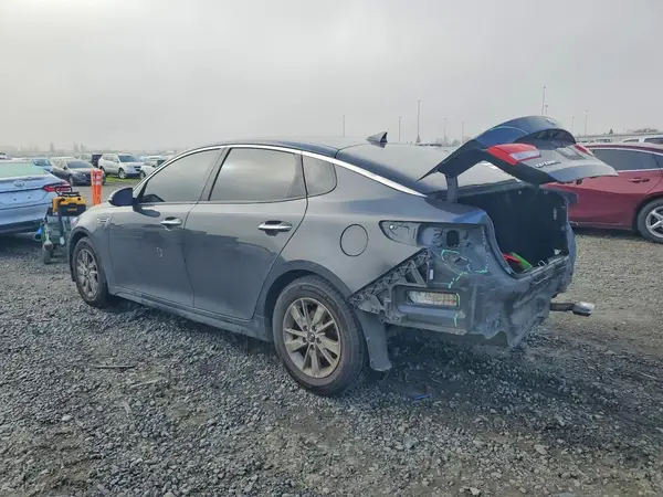 5XXGT4L32KG275518 2019 KIA OPTIMA - Image 2