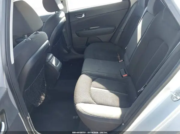 5XXGT4L32KG275552 2019 KIA OPTIMA - Image 8