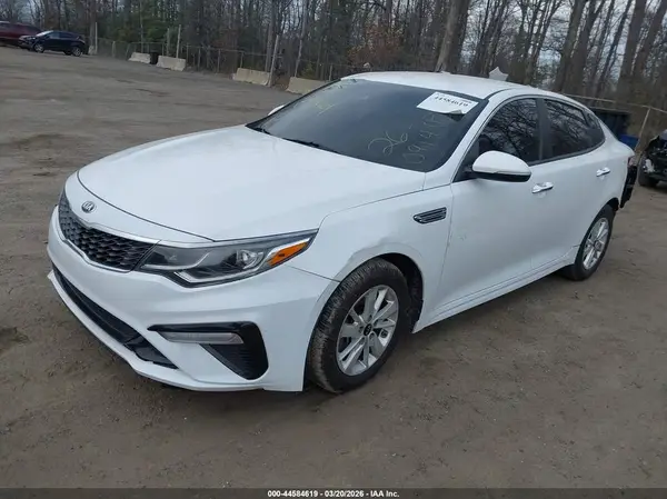 5XXGT4L32KG280945 2019 KIA OPTIMA - Image 2