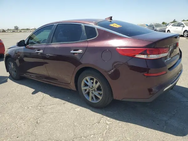 5XXGT4L32KG281674 2019 KIA OPTIMA - Image 2