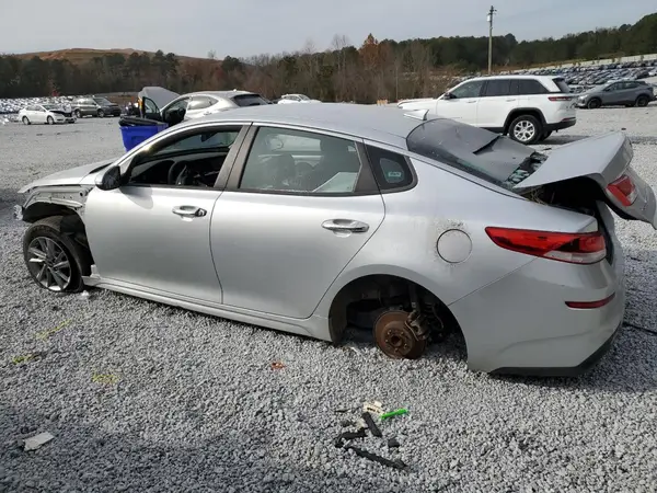 5XXGT4L32KG281738 2019 KIA OPTIMA - Image 2