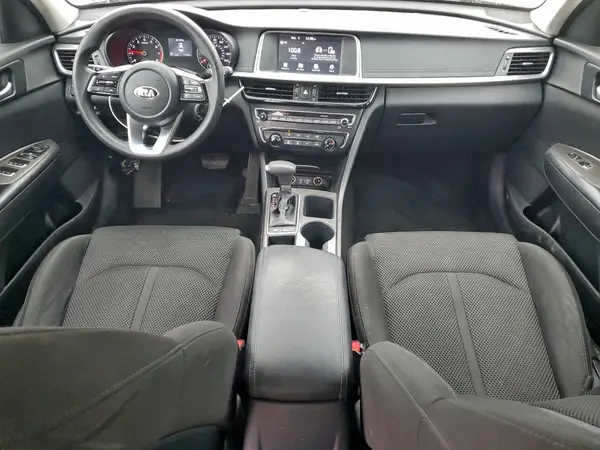 5XXGT4L32KG284445 2019 KIA OPTIMA - Image 8