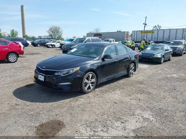 5XXGT4L32KG284509 2019 KIA OPTIMA - Image 2