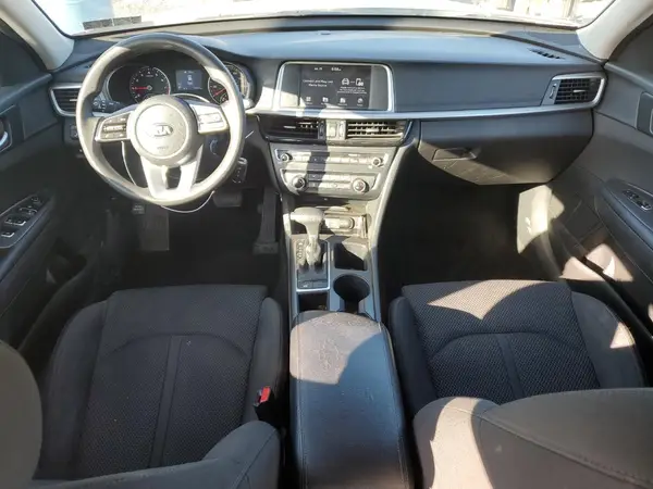 5XXGT4L32KG285773 2019 KIA OPTIMA - Image 8
