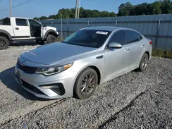 5XXGT4L32KG288043 2019 KIA OPTIMA