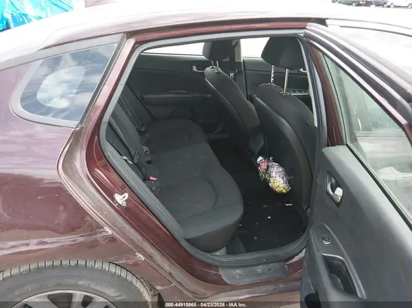 5XXGT4L32KG288432 2019 KIA OPTIMA - Image 8