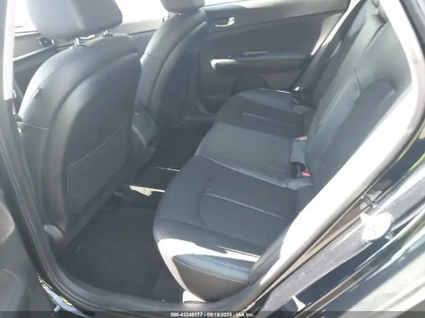 5XXGT4L32KG290438 2019 KIA OPTIMA - Image 8