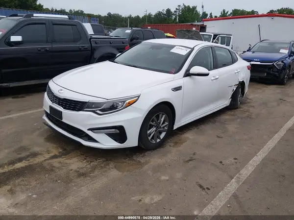 5XXGT4L32KG293369 2019 KIA OPTIMA - Image 2
