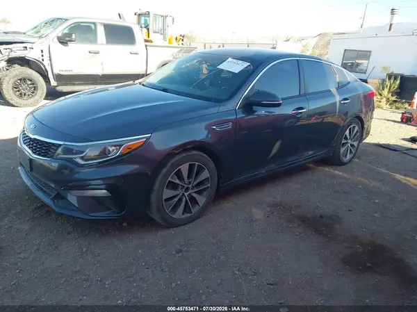 5XXGT4L32KG295607 2019 KIA OPTIMA - Image 2