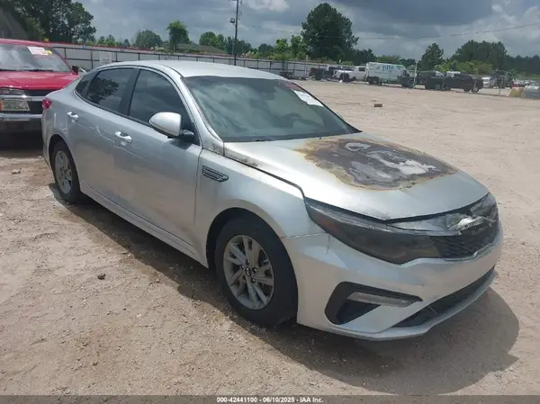 5XXGT4L32KG298152 2019 KIA OPTIMA - Image 1