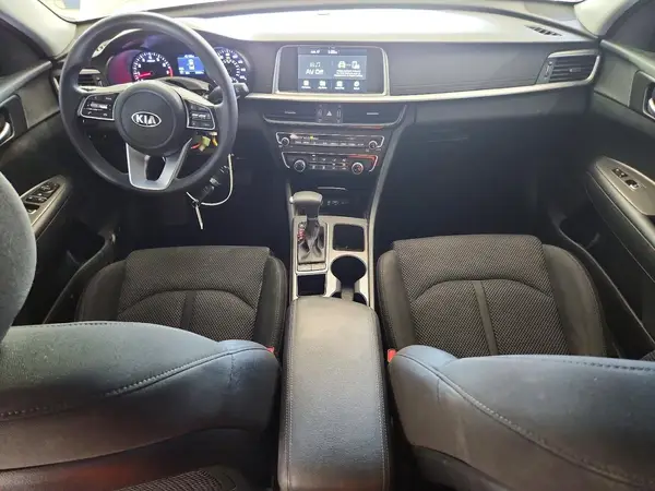 5XXGT4L32KG299060 2019 KIA OPTIMA - Image 8