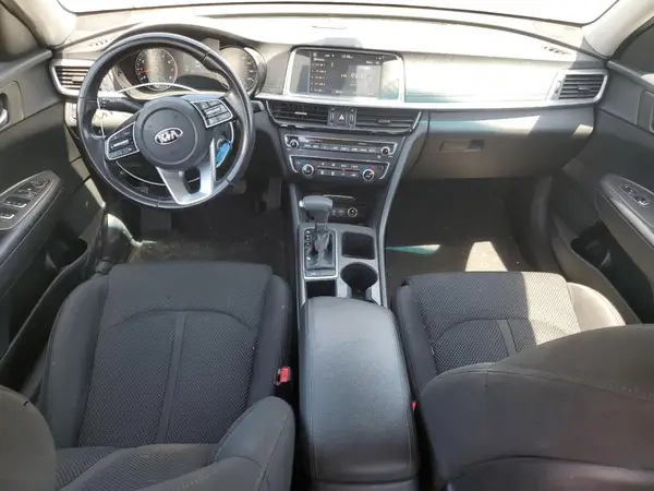 5XXGT4L32KG300403 2019 KIA OPTIMA - Image 8
