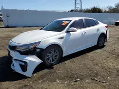 5XXGT4L32KG300580 2019 KIA OPTIMA