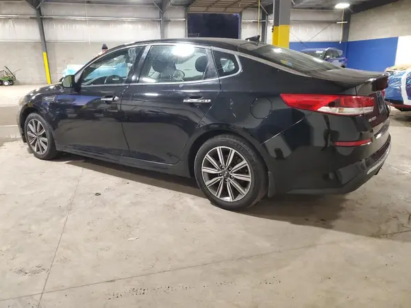 5XXGT4L32KG300594 2019 KIA OPTIMA - Image 2
