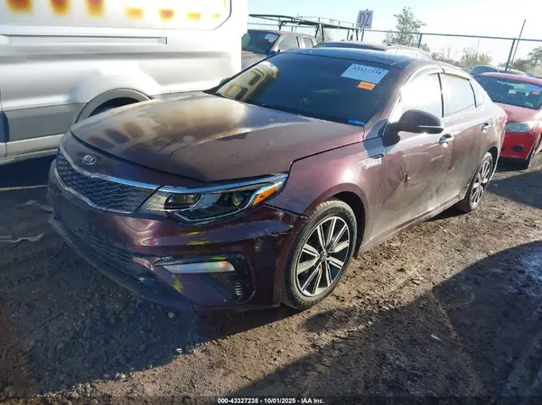 5XXGT4L32KG300806 2019 KIA OPTIMA - Image 2