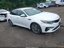 5XXGT4L32KG301762 2019 KIA OPTIMA