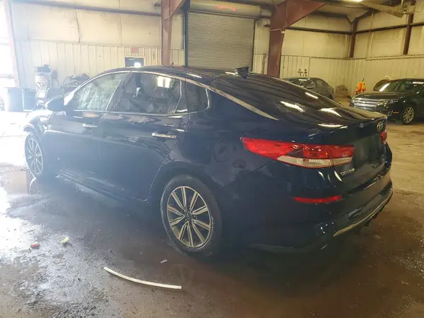 5XXGT4L32KG301969 2019 KIA OPTIMA - Image 2