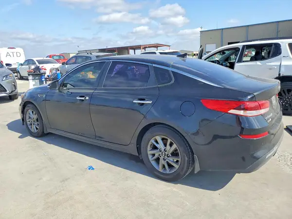 5XXGT4L32KG302233 2019 KIA OPTIMA - Image 2