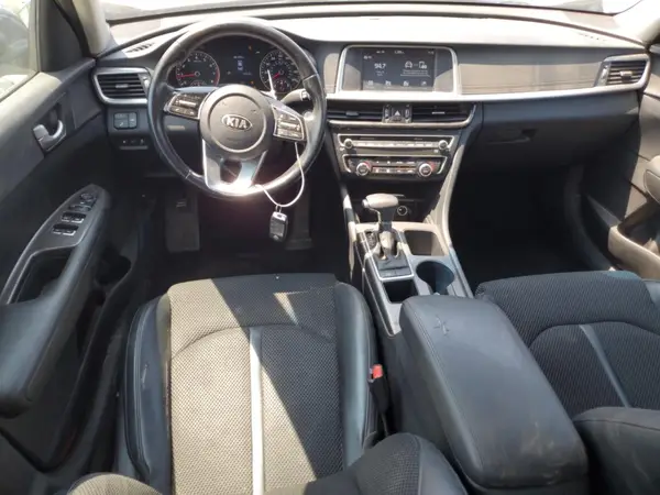 5XXGT4L32KG304323 2019 KIA OPTIMA - Image 8