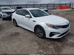 5XXGT4L32KG305083 2019 KIA OPTIMA