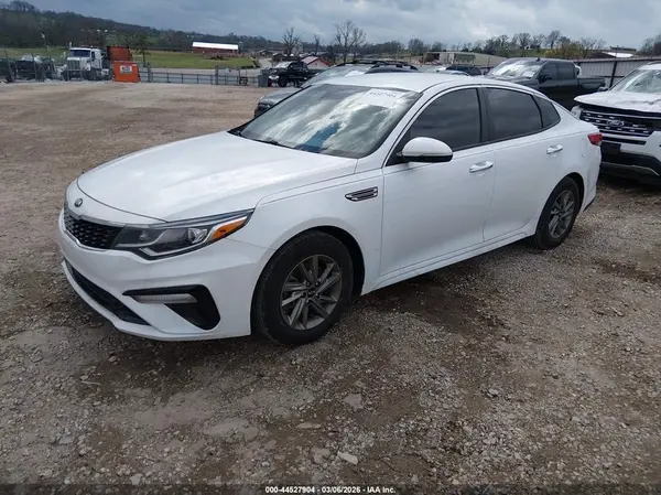 5XXGT4L32KG305083 2019 KIA OPTIMA - Image 2