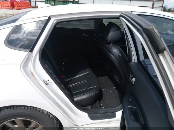 5XXGT4L32KG305083 2019 KIA OPTIMA - Image 8