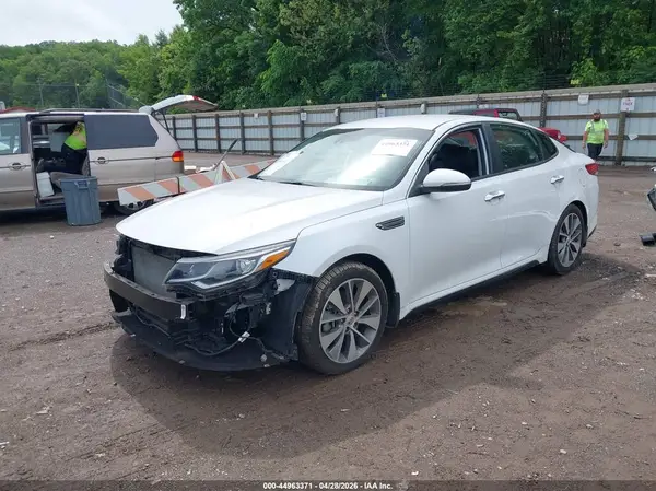 5XXGT4L32KG305407 2019 KIA OPTIMA - Image 2