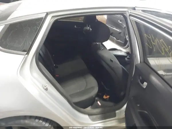 5XXGT4L32KG307948 2019 KIA OPTIMA - Image 8