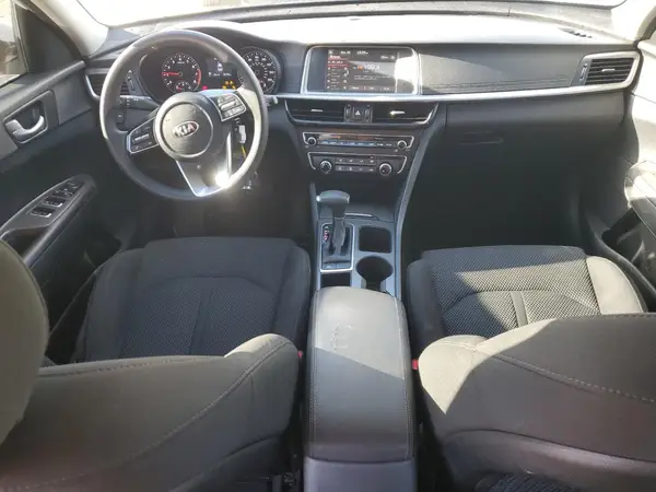 5XXGT4L32KG316052 2019 KIA OPTIMA - Image 8
