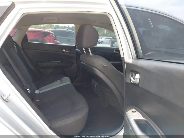 5XXGT4L32KG317038 2019 KIA OPTIMA - Image 8