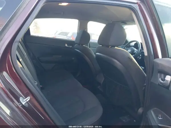 5XXGT4L32KG319226 2019 KIA OPTIMA - Image 8