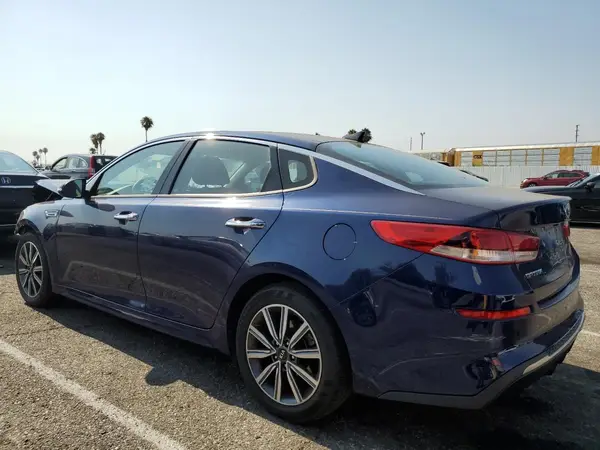 5XXGT4L32KG319369 2019 KIA OPTIMA - Image 2