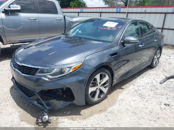 5XXGT4L32KG323504 2019 KIA OPTIMA - Image 2