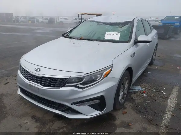 5XXGT4L32KG324491 2019 KIA OPTIMA - Image 2