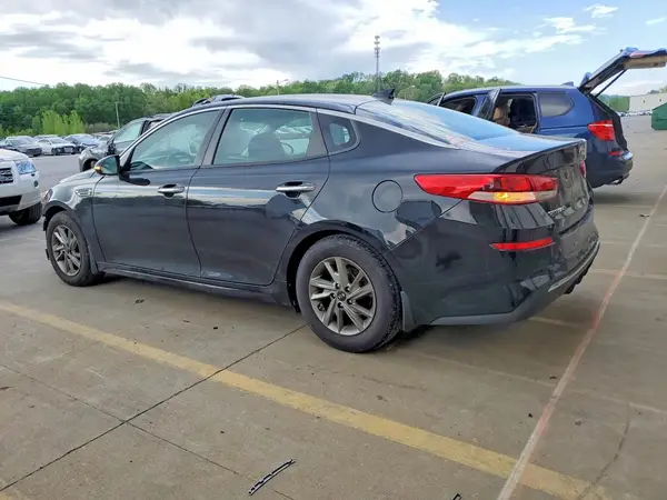 5XXGT4L32KG325785 2019 KIA OPTIMA - Image 2