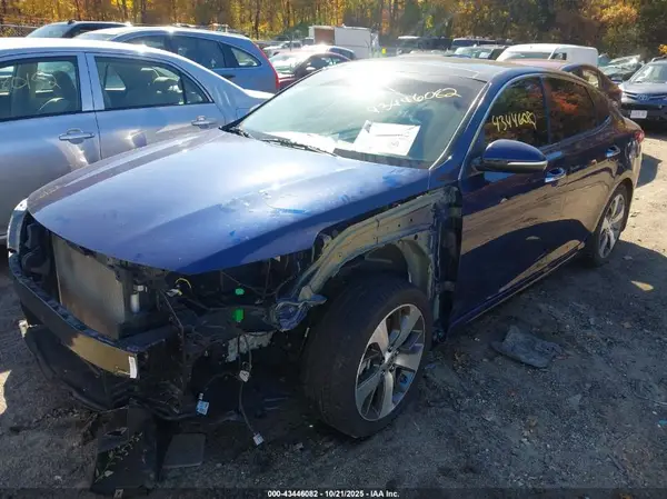 5XXGT4L32KG328086 2019 KIA OPTIMA - Image 2