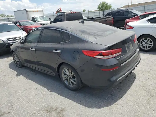 5XXGT4L32KG328475 2019 KIA OPTIMA - Image 2