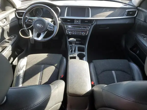 5XXGT4L32KG328797 2019 KIA OPTIMA - Image 8