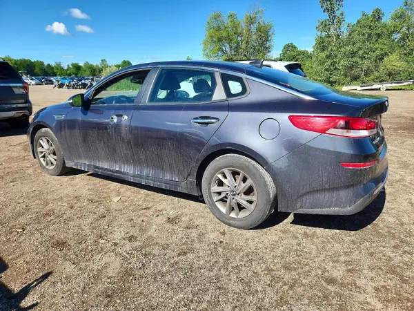 5XXGT4L32KG329884 2019 KIA OPTIMA - Image 2