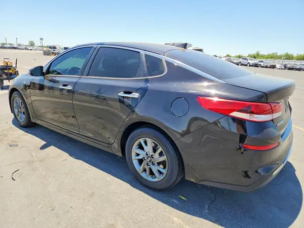 5XXGT4L32KG332090 2019 KIA OPTIMA - Image 2