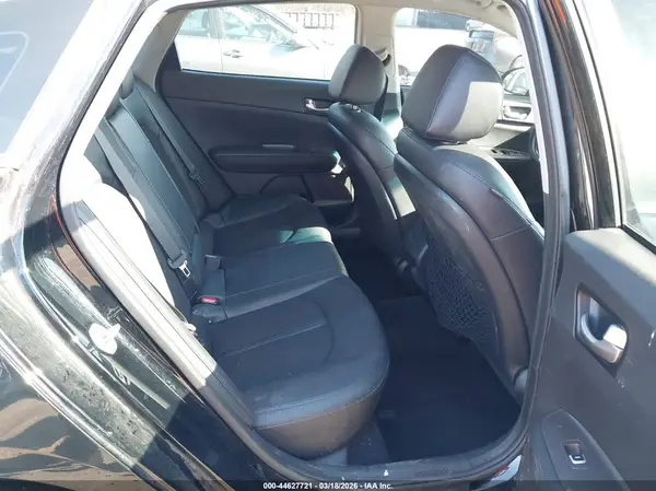 5XXGT4L32KG332798 2019 KIA OPTIMA - Image 8