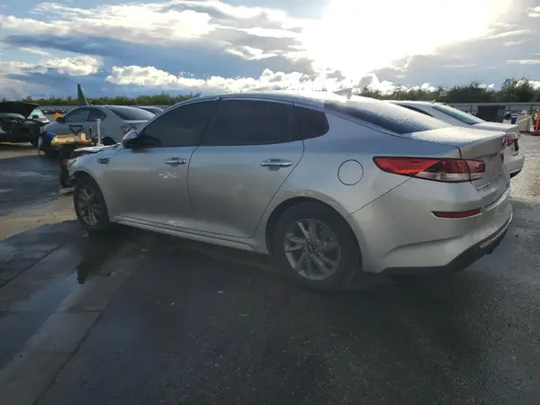 5XXGT4L32KG334034 2019 KIA OPTIMA - Image 2