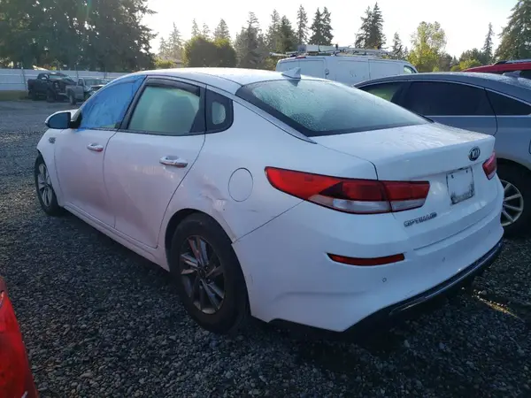 5XXGT4L32KG334969 2019 KIA OPTIMA - Image 2