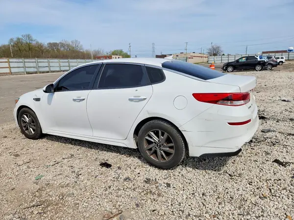 5XXGT4L32KG338410 2019 KIA OPTIMA - Image 2