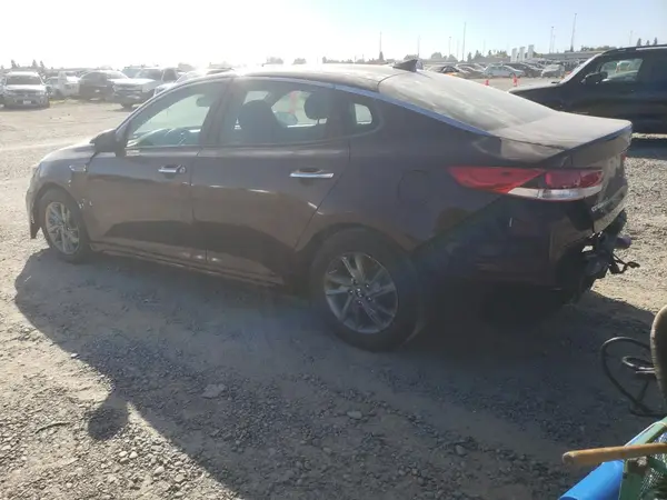 5XXGT4L32KG339380 2019 KIA OPTIMA - Image 2
