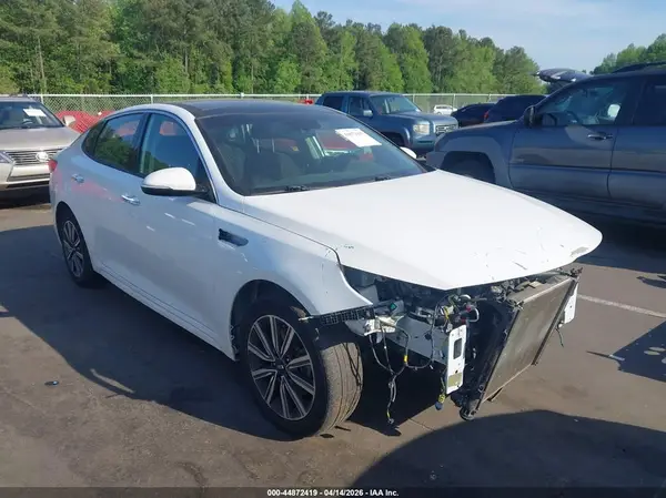 5XXGT4L32KG339654 2019 KIA OPTIMA - Image 1